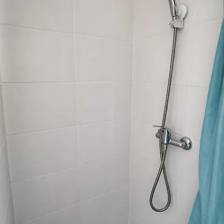 1 Personne - Universite, Stationnement Gratuit Apartment Caen